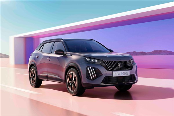 Yeni Peugeot 2008, 3 farklı motor seçeneğiyle Türkiye’de