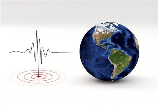 Yunanistan'da 4,8 büyüklüğünde deprem
