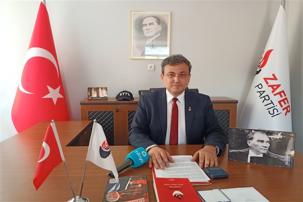 Zafer Partili Tekdemir: 