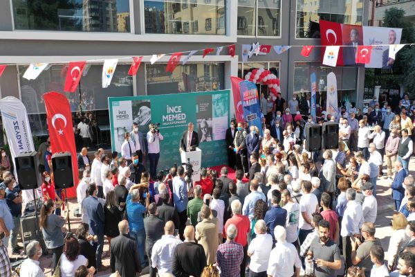 Zeydan Karalar: “İbadet yapmak isteyen gelir benim makamımda da ibadet eder”